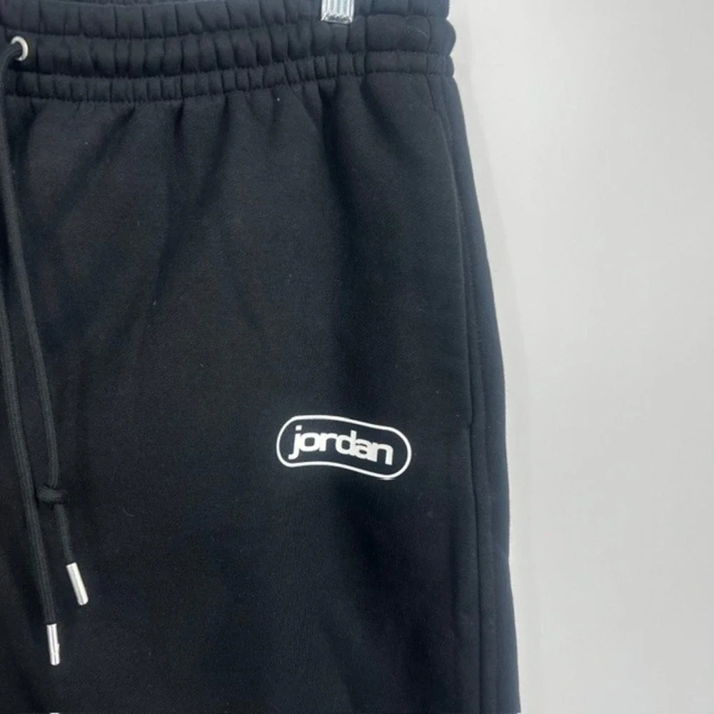Jordan Men's Large Fleece Wide Leg Black Sweatpants Logo Drawstring RN56323